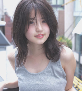 今田美桜の性格や3妹弟と家族を調査!前髪がかわいい画像?【笑神様】
